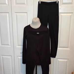 CAMPRI Black Long Sleeve Base Layer Leggings Set of 2 Plus one STAY WARM top M